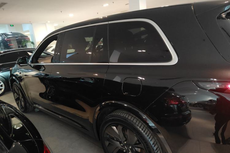 Used Li Auto L9 2024 Ultra Model
