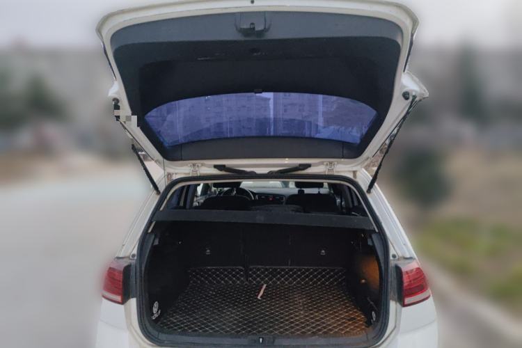 Used Volkswagen Golf 2018 1.6L Automatic Comfort Model
