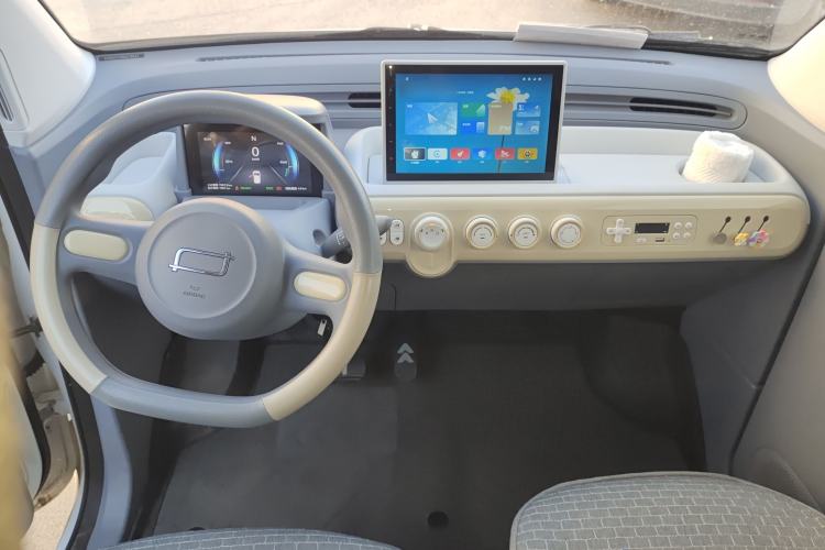 Used Bestune Pony 2025 222km Range Agile Horse Center Console