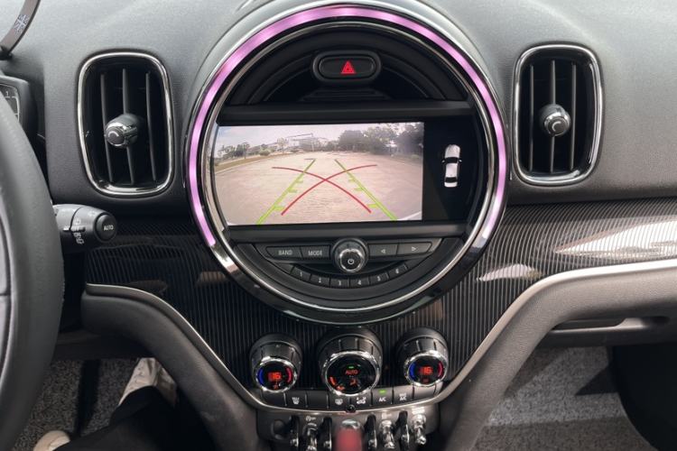 Used MINI Countryman 2019 1.5T COOPER Artist Weekend Travel Edition