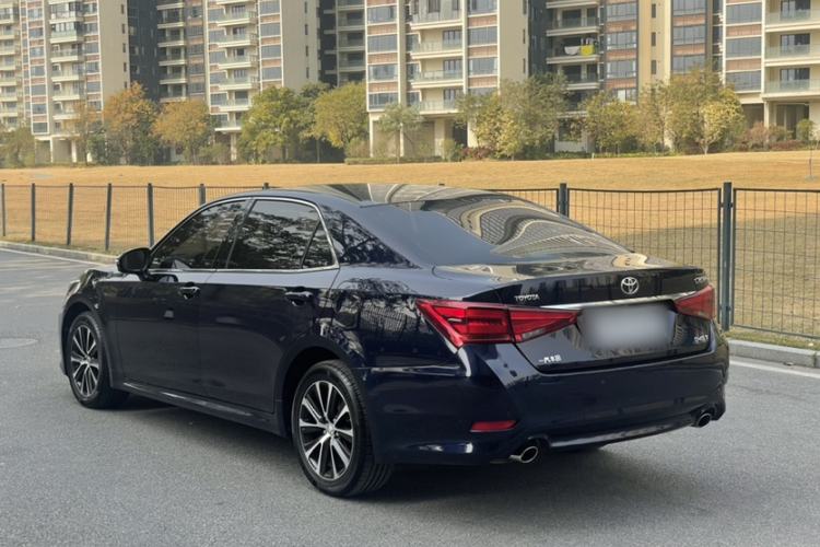 Used Toyota Crown 2018 2.0T Fashion Edition
