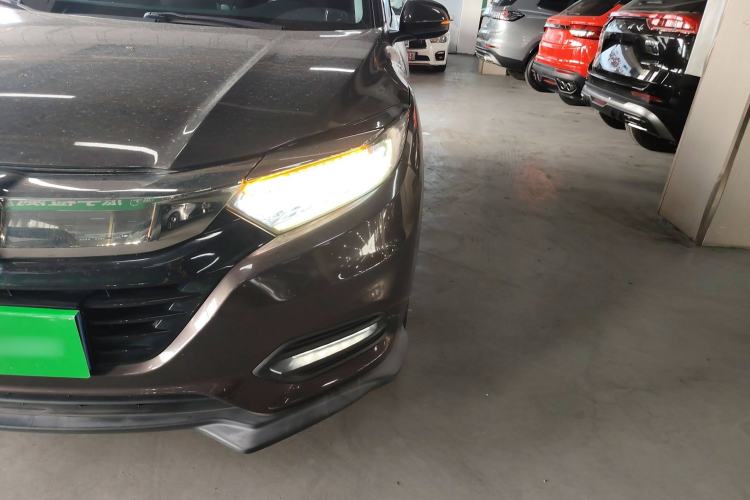 Used Honda Vezel 2019 220 TURBO CVT Luxury Edition China VI