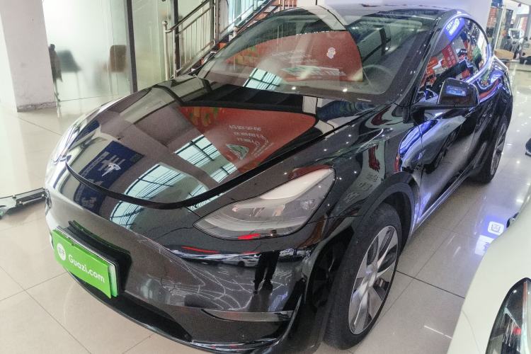 Used Tesla Model Y 2021 Long-Range All-Wheel-Drive Version