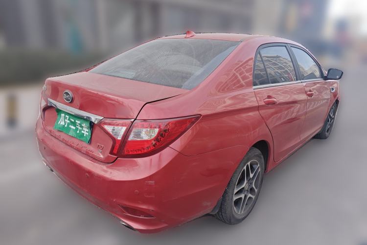 Used BYD G5 2014 1.5TID Automatic Flagship Model