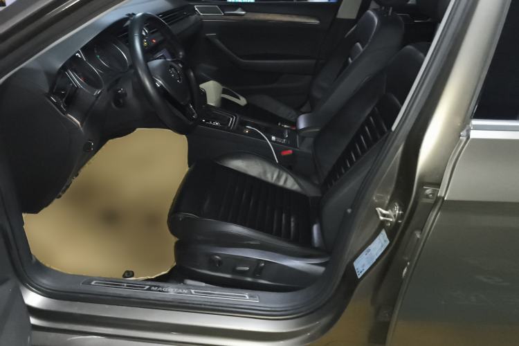 Used Volkswagen Magotan 2019 330TSI DSG Leading Edition China V Standard