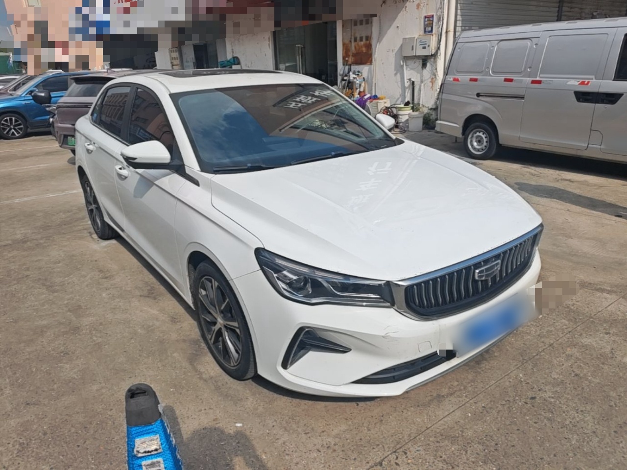 Geely Auto Emgrand 2022 4th Generation 1.5L CVT Luxury Model - Premium — снимка 3