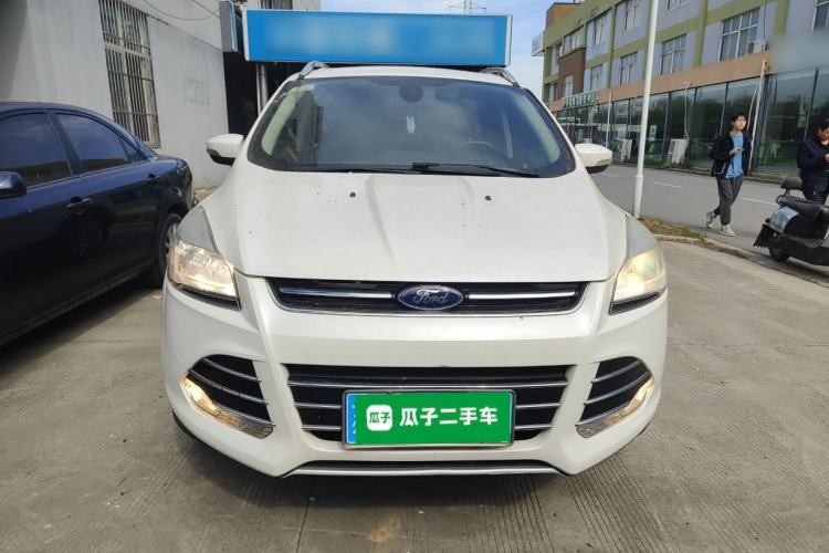 Used Ford Kuga 2015 1.5L GTDi Four-Wheel-Drive Elite Model
