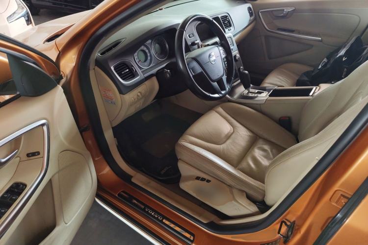 Used Volvo S60 2012 1.6T DRIVe Comfort Edition Driver Seat