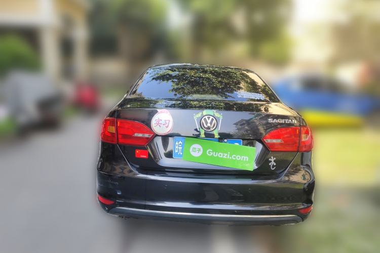 Used Volkswagen Sagitar 2014 1.6L Manual Comfort Model Rear