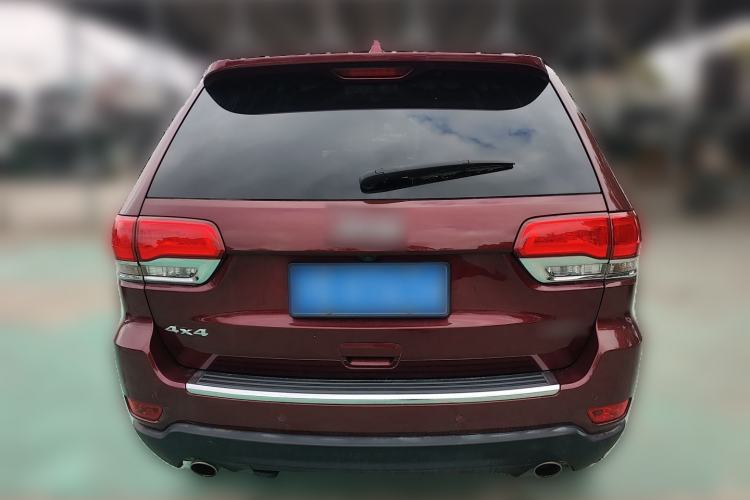 Used Jeep Grand Cherokee 2016 3.0L Comfort Navigation Edition Rear