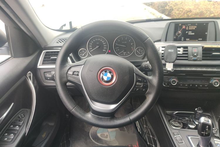 Used BMW 3 Series 2016 316Li Fashion Model