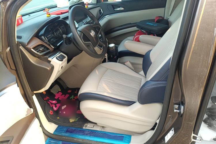 Used Buick GL8 2021 Land Cruiser Executive Class 652T Comfort Model Left Front Seat