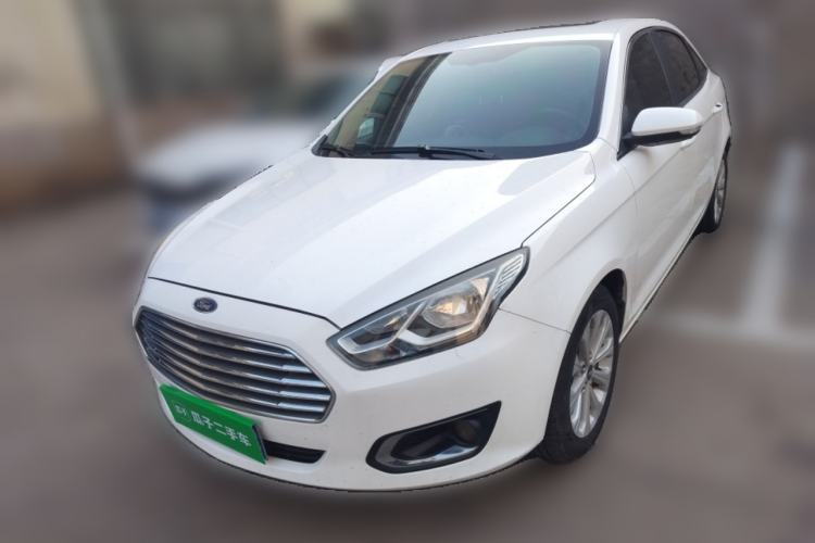 Used Ford Escort 2015 1.5L Automatic Fashion Model