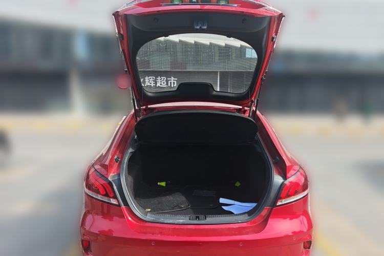 Used MG 6 2017 20T Automatic Luxury Smart Connect Version China V Standard Trunk