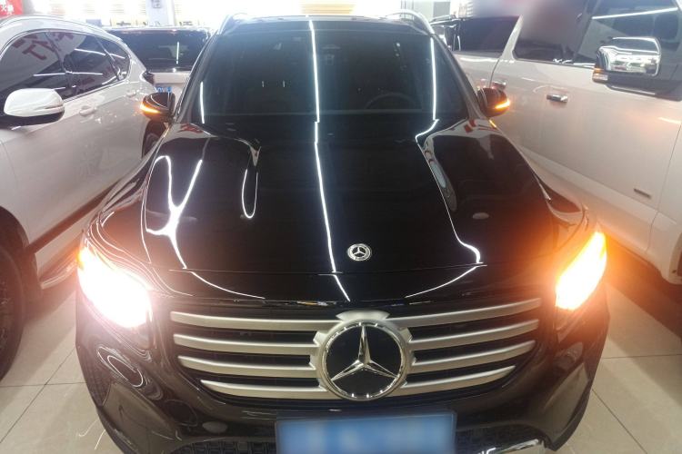 Used Mercedes-Benz GLB 2024 GLB 220 Fashion Model