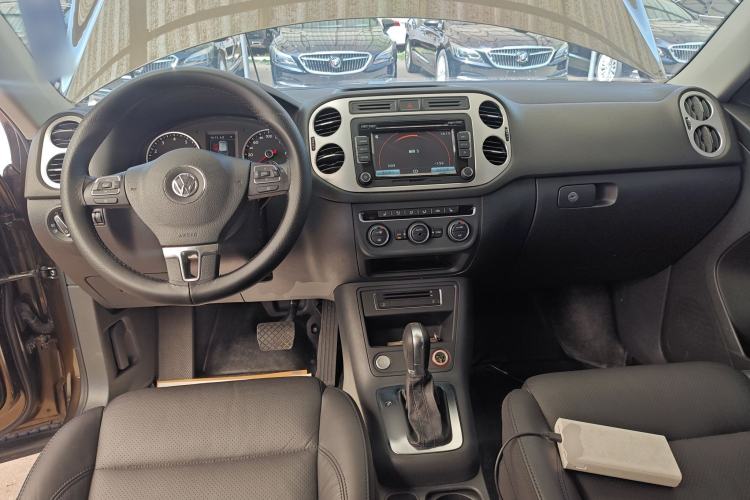 Used Volkswagen Tiguan 2015 1.8TSI Automatic Two-Wheel Drive Luxury Model