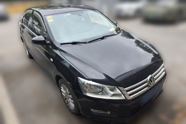 Used Volkswagen Santana 2013 1.6L Manual Comfort Edition
