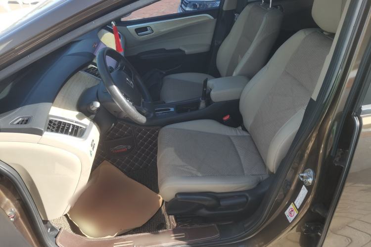 Used Honda Jade 2016 1.8L Automatic Comfort Elite Version 5 Seats Left Front Seat