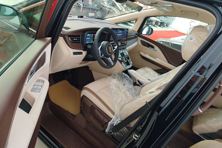 Used Hongqi HQ9 PHEV 2024 2.0T Four-Wheel Drive Business Edition
