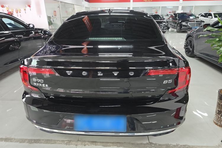 Used Volvo S90 2024 B5 Zhiyi Luxury Edition
