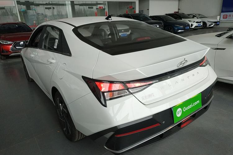 Used Hyundai Elantra 2023 1.5L CVT GLX Elite Edition
