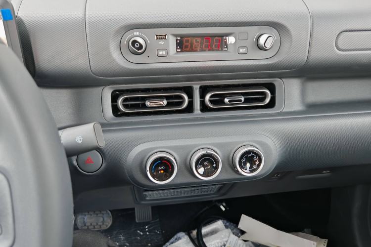 Used Wuling Zhiguang New Energy 2025 Comfort Model