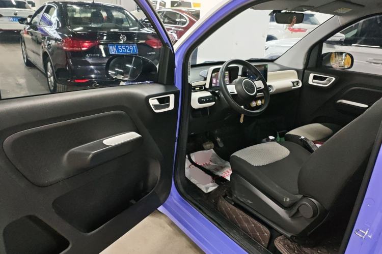 Used Wuling Hongguang MINIEV 2024 3rd Generation 215km Advanced Version
