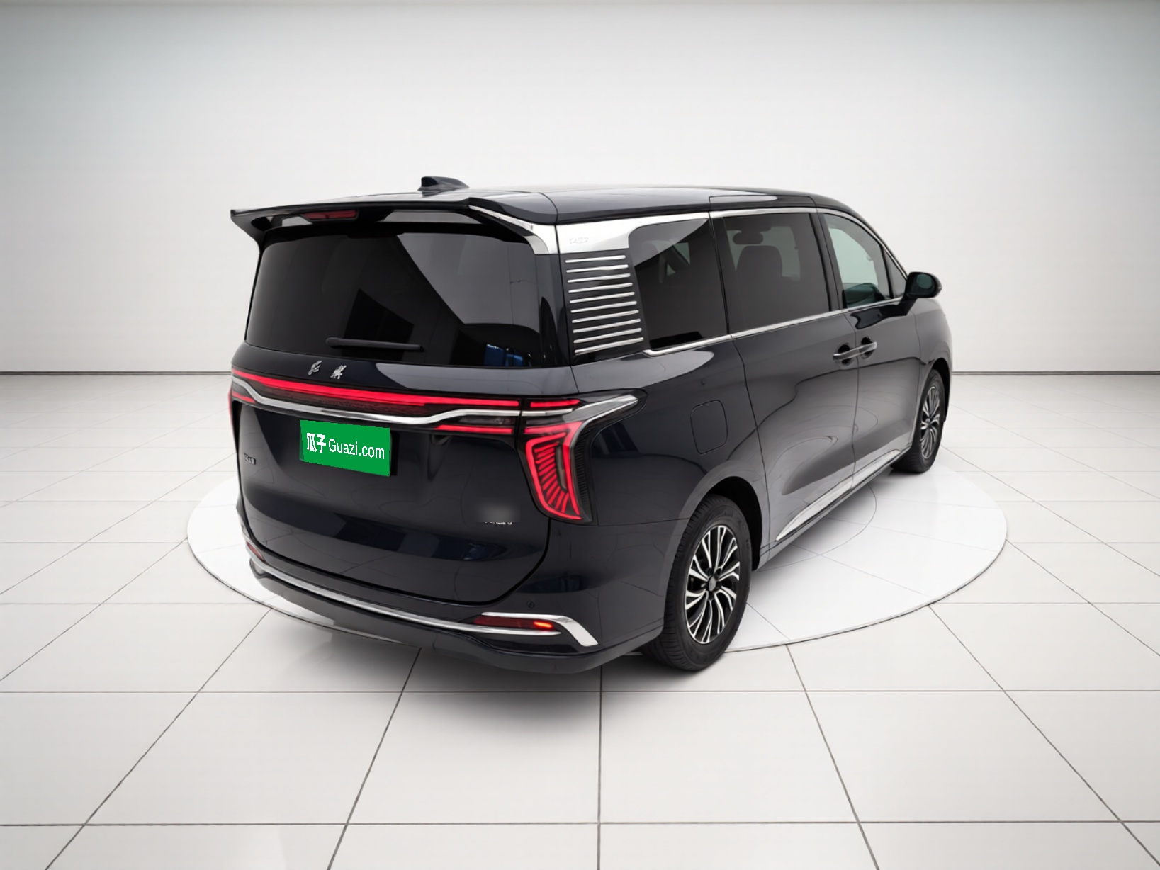 Hongqi HQ9 PHEV 2024 2.0T Four-Wheel Drive Business Edition — снимка 6