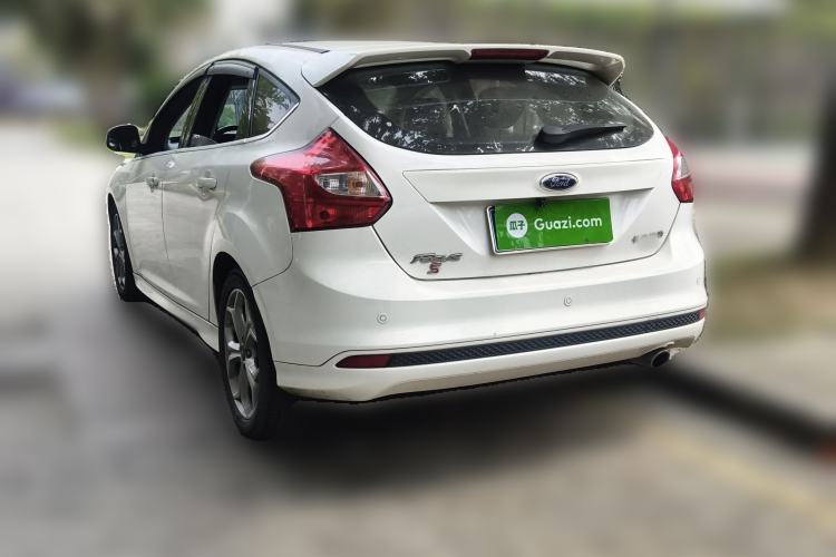 Used Ford Focus 2012 Hatchback 2.0L Manual Luxury Sport Model
