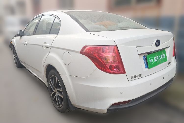 Used Bestune B50 2013 1.6L manual luxury version
