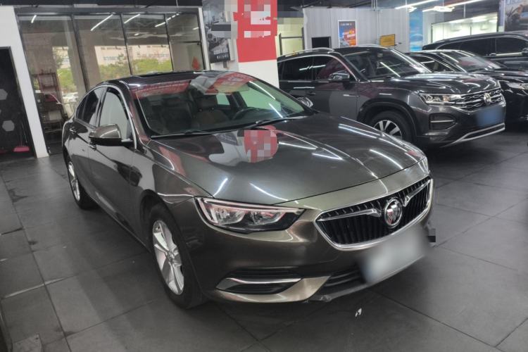 Used Buick Regal 2019 20T Elite Version China V Standard Front Right 45 Deg