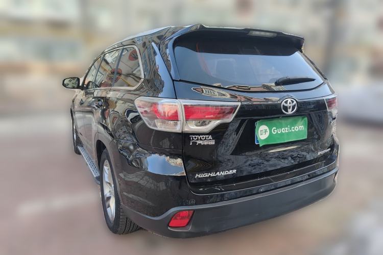 Used Toyota Highlander 2017 2.0T Four-Wheel Drive Luxury Edition 7 Seats