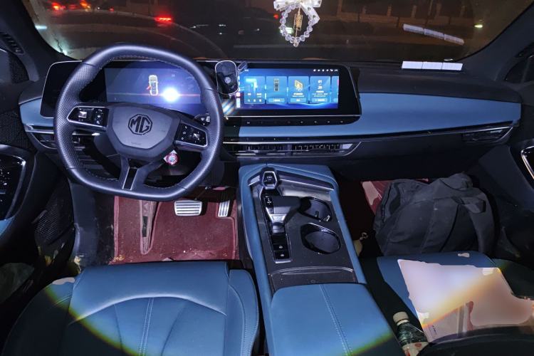 Used MG 7 2023 1.5T DCT Luxurious Supreme Edition
