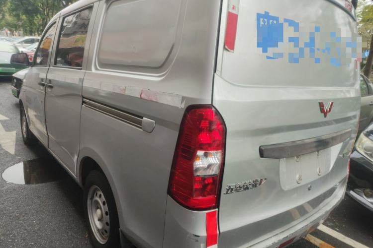 Used Wuling Rongguang V 2016 1.5L Practical Version
