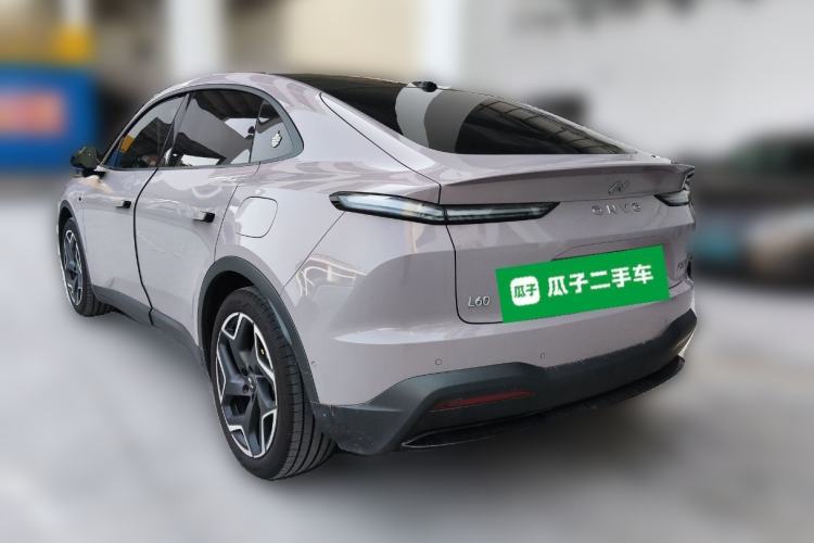 Used ONVO L60 2024 60 kWh Rear-Drive Version
