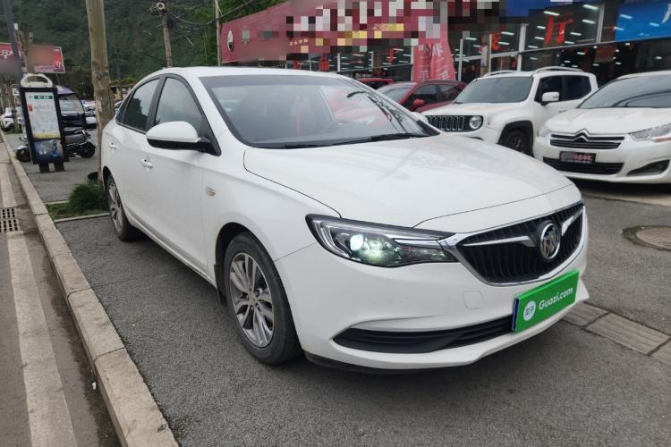 Used Buick GT 2021 1.3T Automatic Mild Hybrid Elite Version Front Right 45 Deg