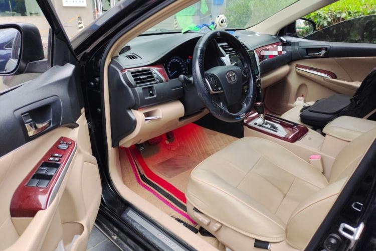 Used Toyota Camry 2012 2.5G Luxury Edition Driver Seat