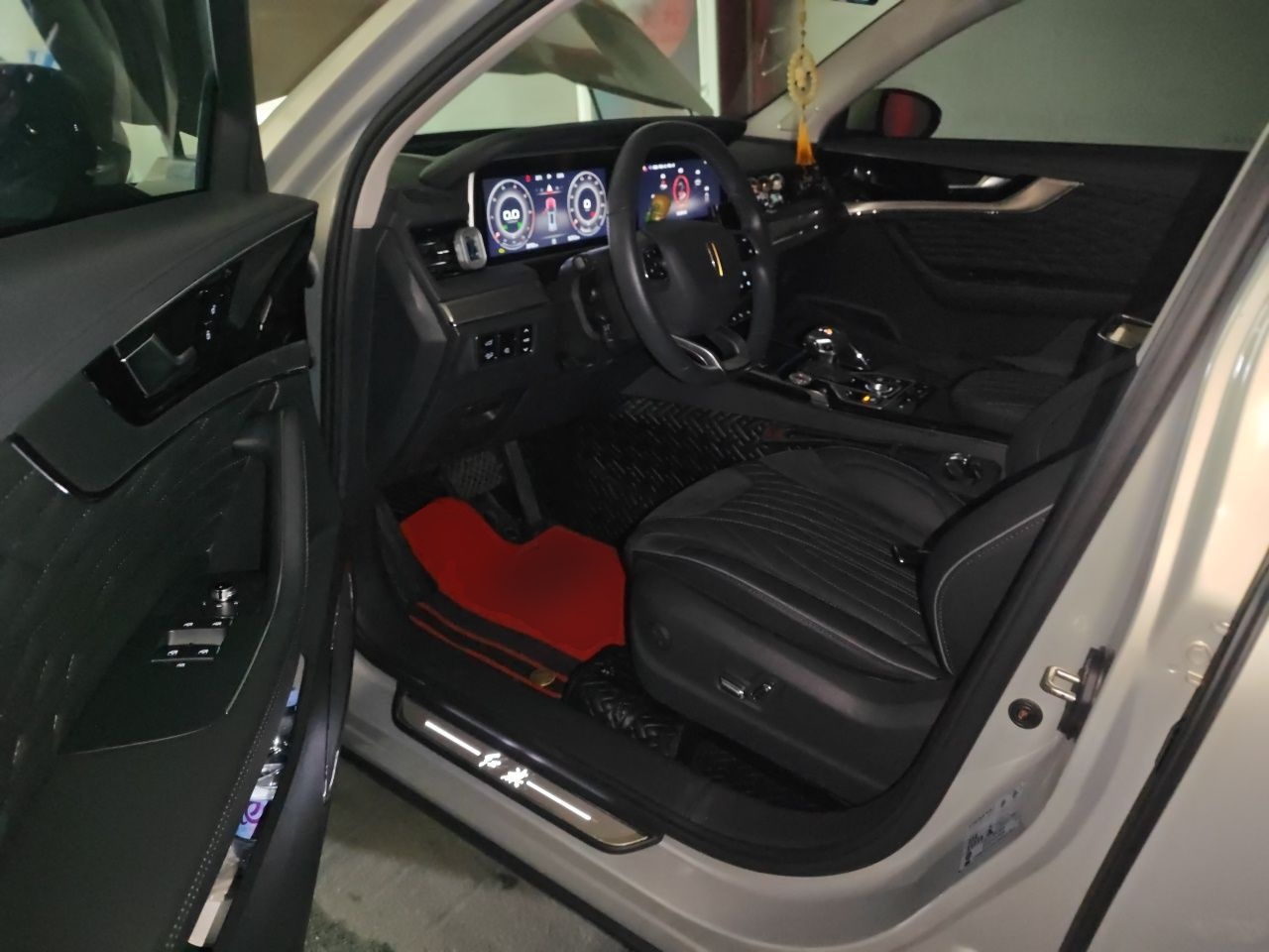 Hongqi HS5 2022 Revised Version 2.0T Smart Connect Flagship Edition — снимка 13