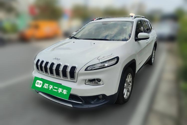 Used Jeep Cherokee 2017 2.0L Superior Edition