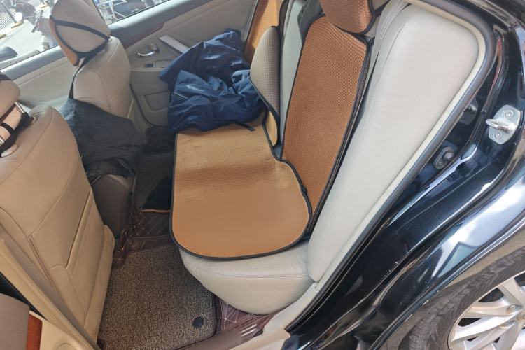 Used Toyota Camry 2013 200G Classic Luxury Edition
