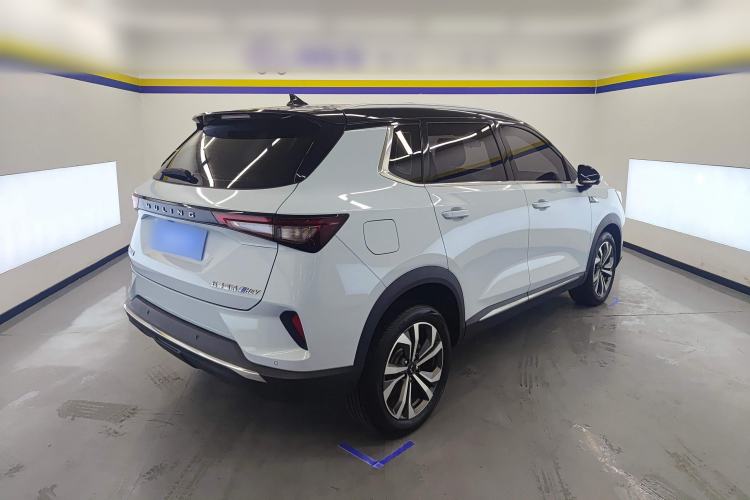 Used Wuling Asta 2022 2.0L DHT Electric-Speed Version