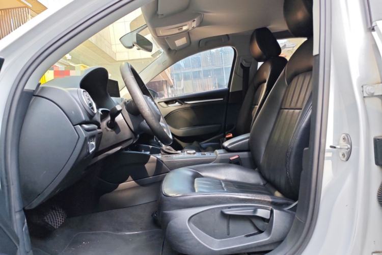 Used Audi A3 2014 Limousine 35 TFSI Automatic Advanced Model
