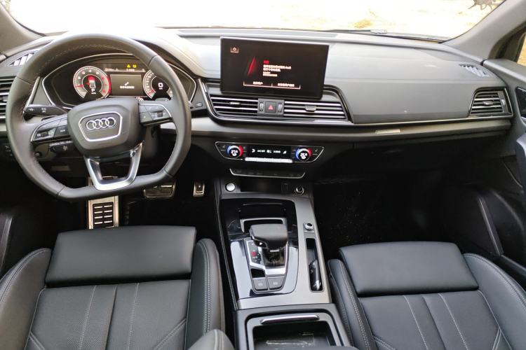 Used Audi Q5L 2024 40 TFSI Fashion Dynamic Model Center Console