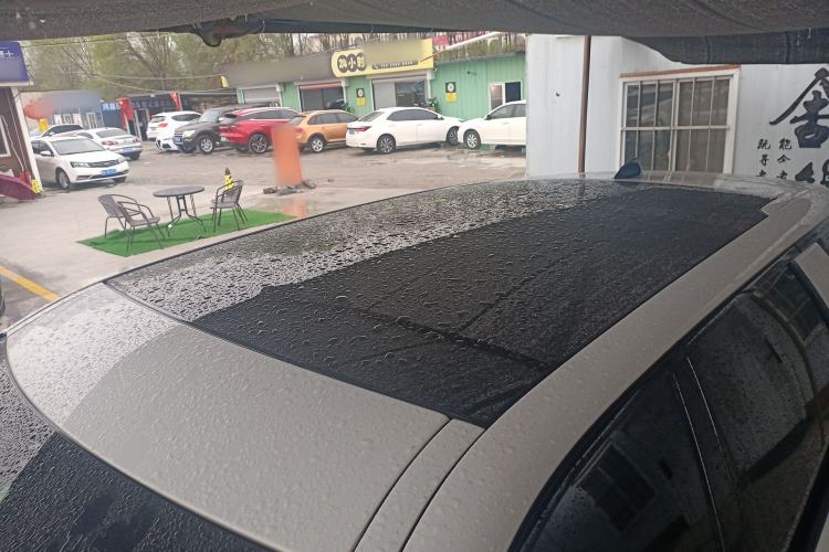 Used Land Rover Discovery Sport 2018 240 PS SE Version Roof