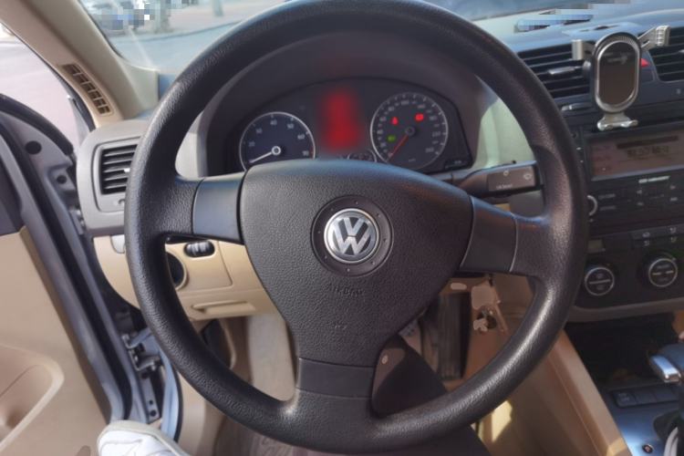 Used Volkswagen Sagitar 2006 2.0L Automatic Fashion Edition
