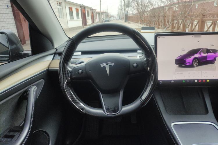 Used Tesla Model Y 2022 Rear-Wheel-Drive Version
