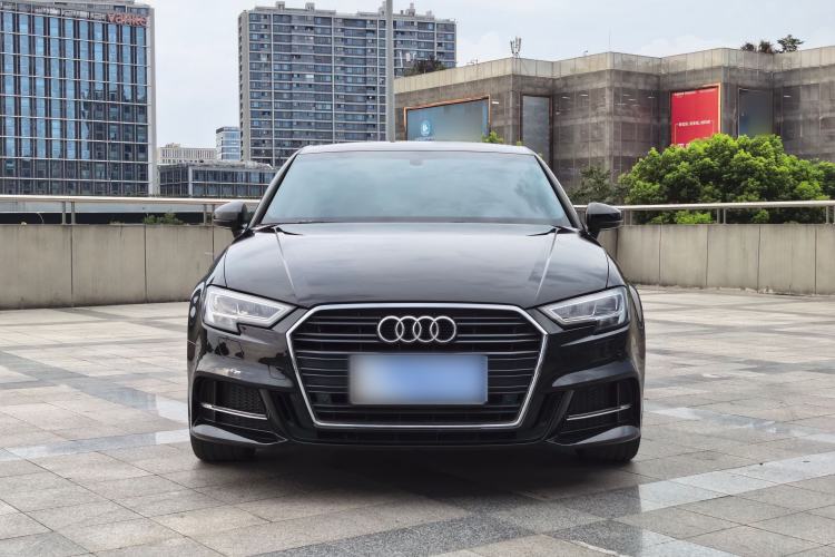 Used Audi A3 2019 Limousine 35 TFSI Fashion Edition China VI Emission Standard
