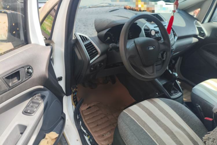 Used Ford EcoSport 2013 1.5L Manual Comfort Model Driver Seat