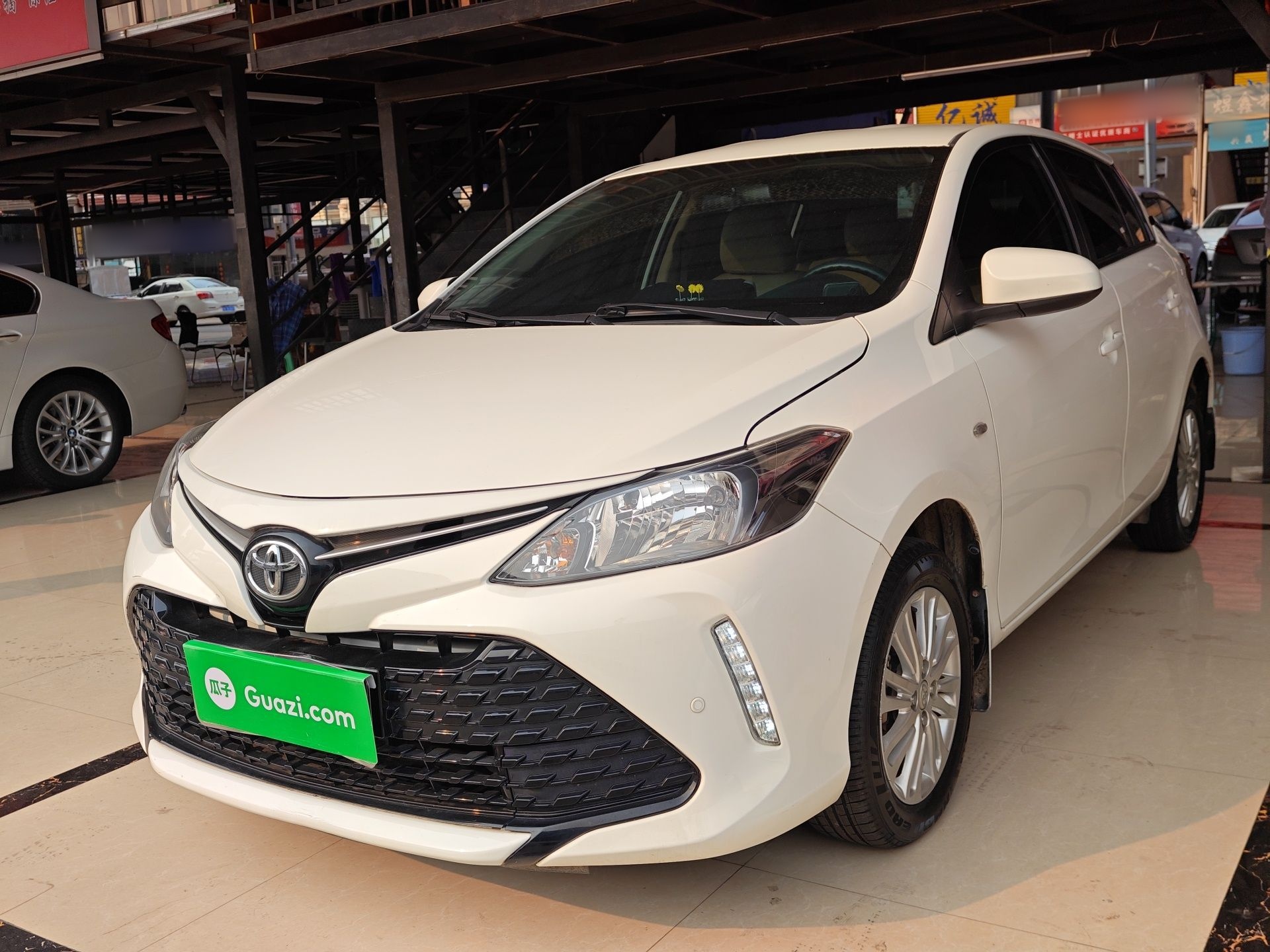 Parte inferior delantera