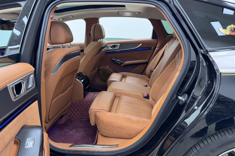 Used Hongqi H9 2024 2.0T Qichang Private Enjoyment Luxury Edition